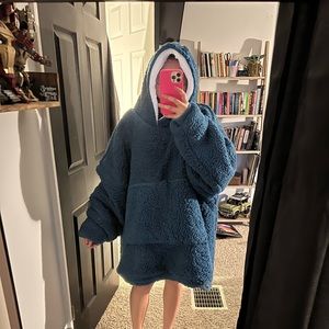 Sweater blanket